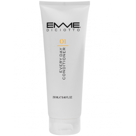 Emmediciotto Кондиционер для ежедневного использования 01 EVERY DAY CONDITIONER, 250 мл Emmediciotto Кондиционер для ежедневного использования 01 EVERY DAY CONDITIONER, 250 мл